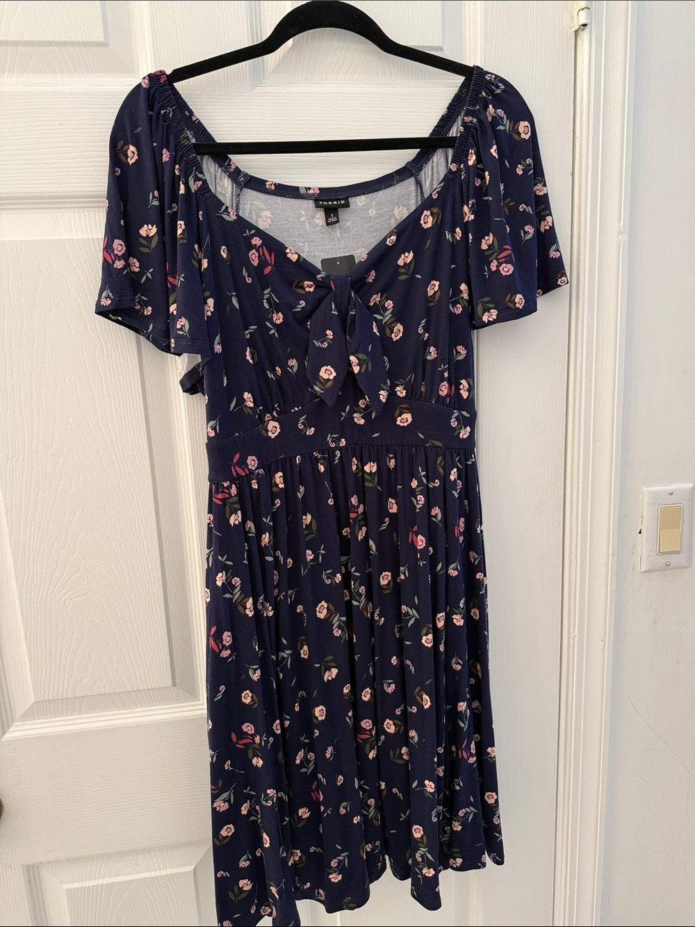 torrid Navy Floral Tie-Front Midi Dress with Pink Roses